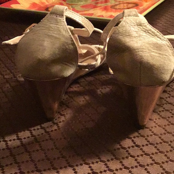 NWT Strappy Sandals - Picture 5 of 5